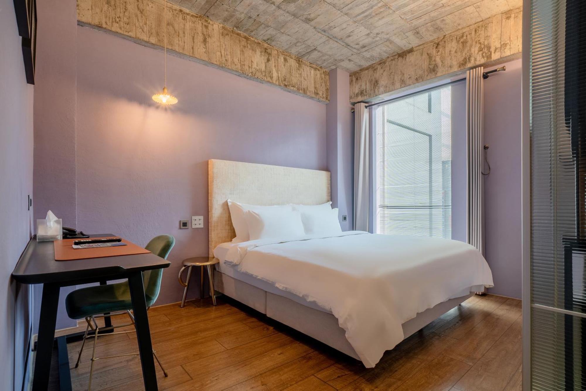 Check Inn Hive Лодун Экстерьер фото